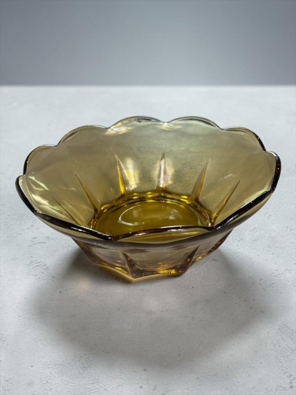 Vintage Amber Glass Scalloped Flower Petal Serving Bowl 8” Retro Decor